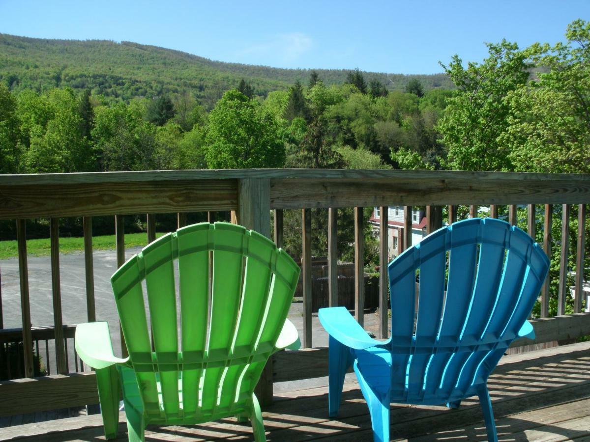 Townhouse W Private Deck & Mt View Apartment Windham Exterior photo